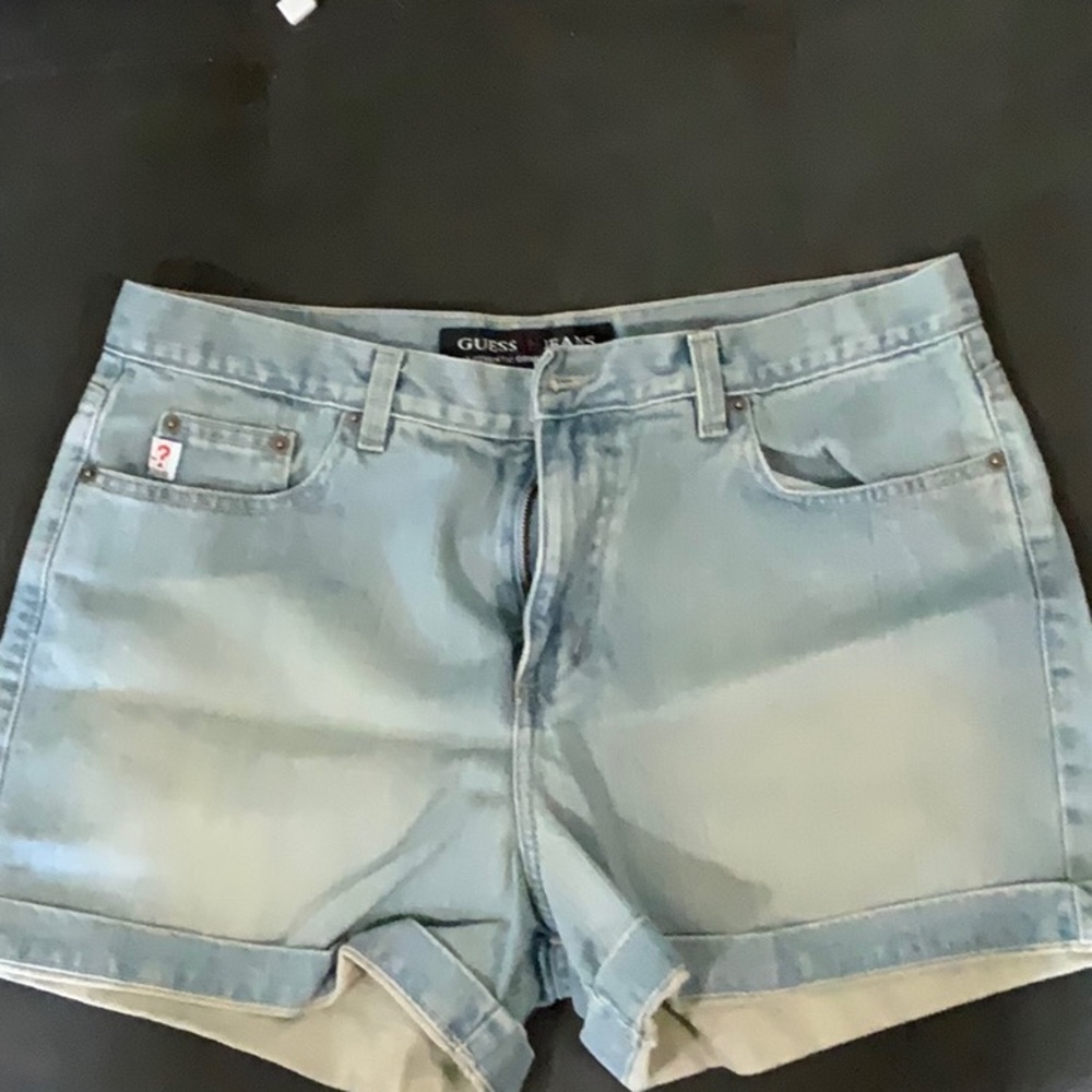 Vintage guess jean shorts size 32